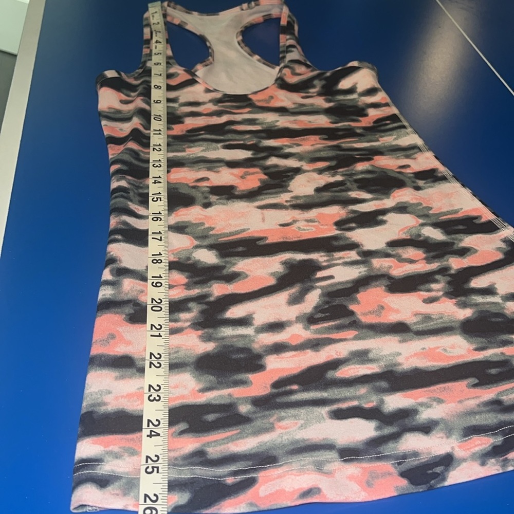 Lululemon Cool Racerback Wamo Camo Light Pink Size 4 - Picture 10 of 10